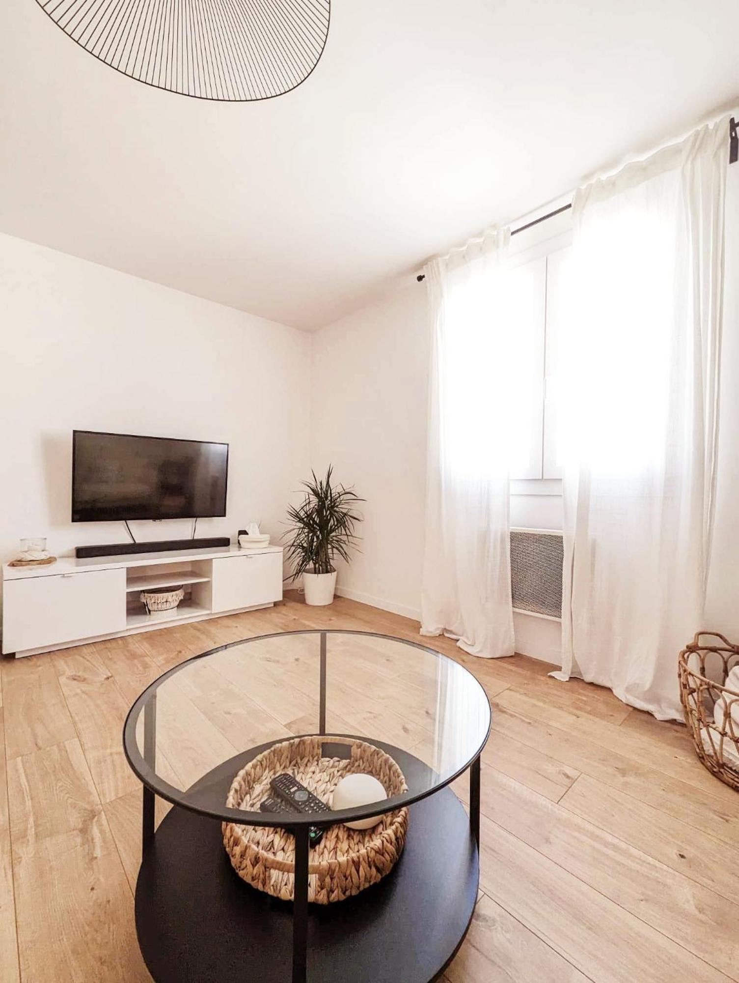 Parenthese Entre Pic Saint Loup Et Vignes - Meuble De Tourisme 3 Etoiles Apartment Les Matelles ภายนอก รูปภาพ
